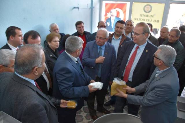 Büyükşehir Belediyesinden  Arı Üreticilerine Destek